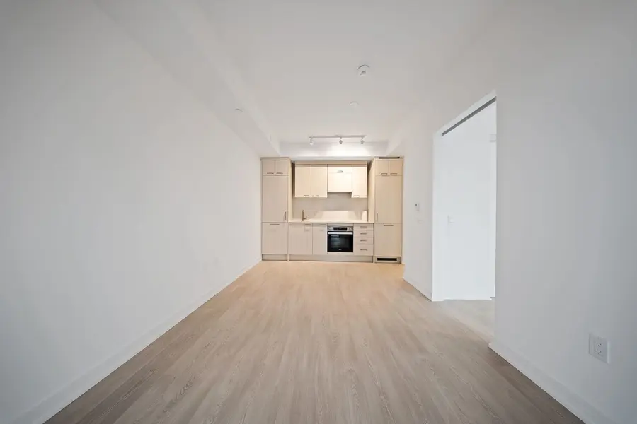 634 Church ST #1706, Toronto C08, ON M4Y 2G3