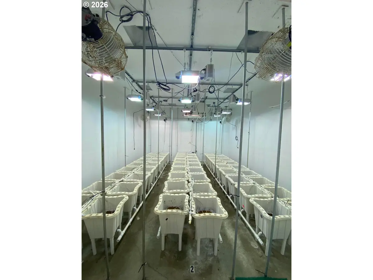 Address not disclosed, Eugene, OR 97405