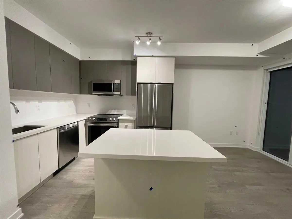 4675 Metcalfe AVE #1903, Mississauga, ON L5M 0Z8