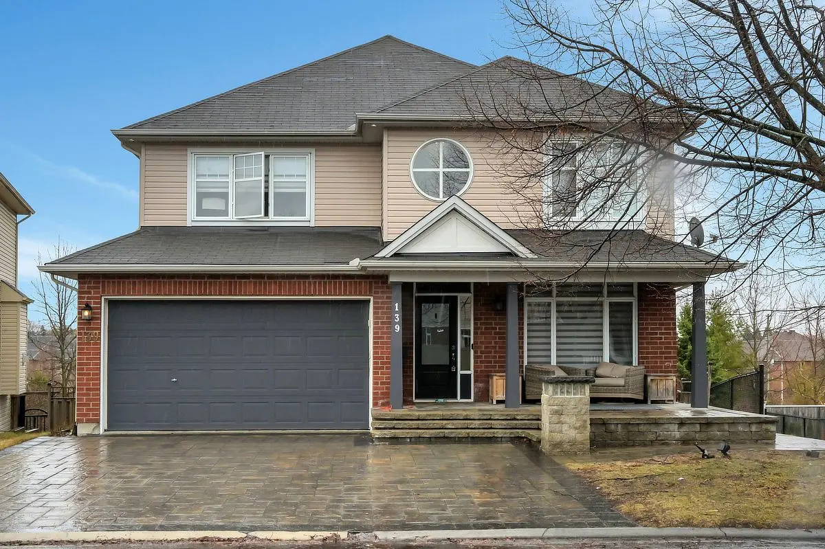 139 Baroness DR, Barrhaven, ON K2G 6Z2