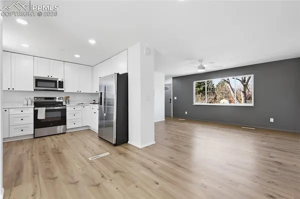 1005 Lehmberg BLVD, Colorado Springs, CO 80915