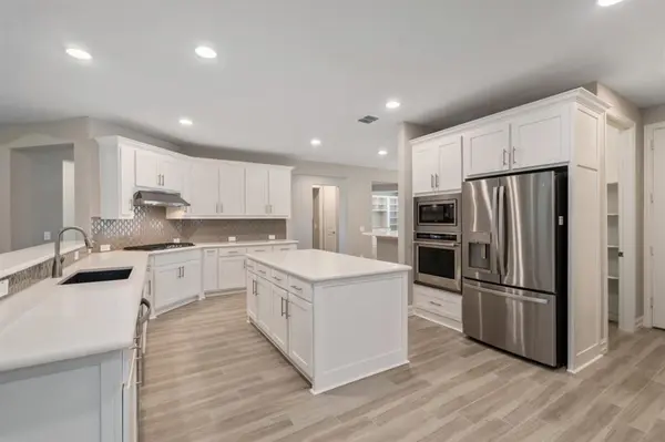 1116 Cornerstone Drive, Little Elm, TX 76227