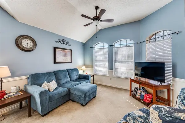 115 Dogwood Trail, Shady Shores, TX 76208