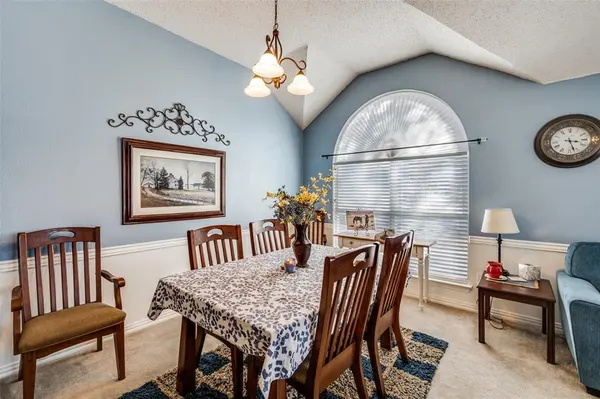 115 Dogwood Trail, Shady Shores, TX 76208