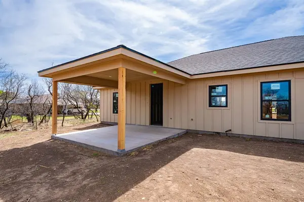 707 E Davenport, Stamford, TX 79553