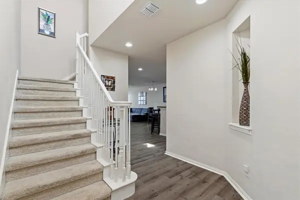 1857 Brookview Drive, Carrollton, TX 75007