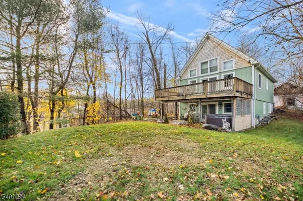 1875 Greenwood Lake Tpke, West Milford Twp., NJ 07421