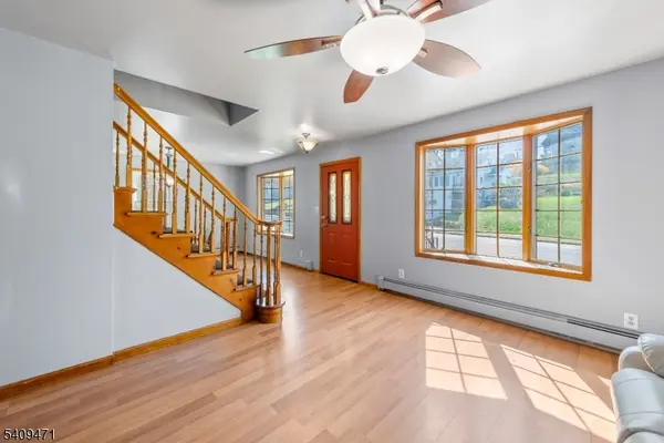 69 Allen St, Netcong Boro, NJ 07857