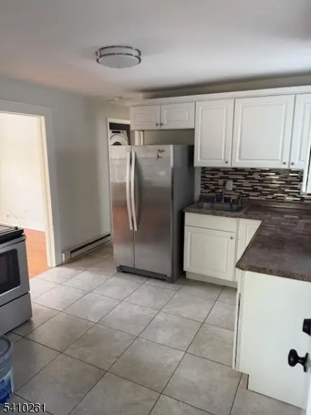 25 Flanders Rd, Netcong Boro, NJ 07857