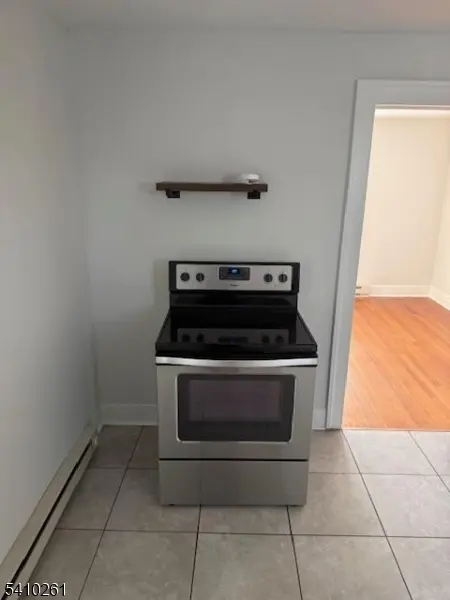 25 Flanders Rd, Netcong Boro, NJ 07857