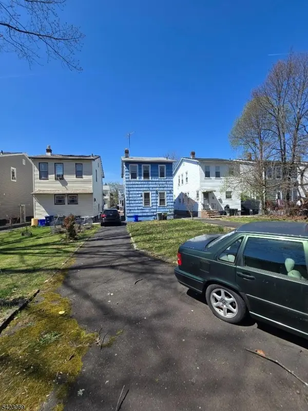 100 Coolidge St, Irvington Twp., NJ 07111