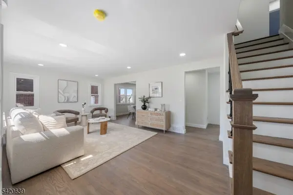 1905 Oakwood Pkwy, Union Twp., NJ 07083