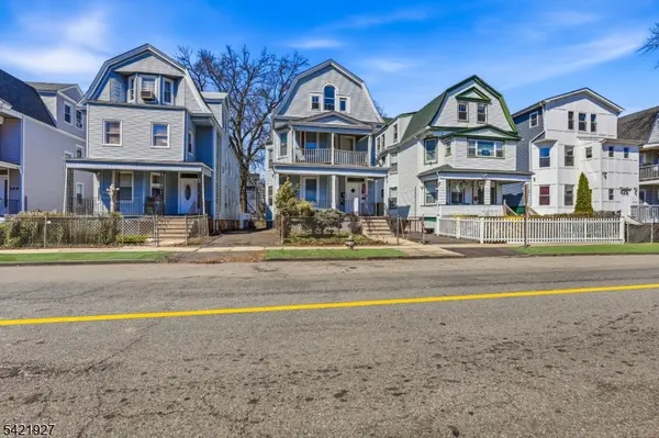 243 S Clinton St, East Orange City, NJ 07018