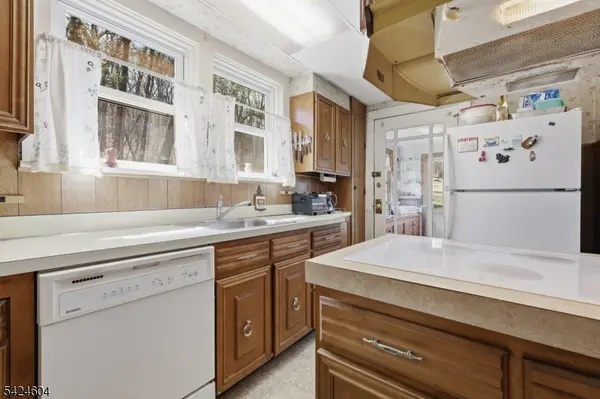 103 Lommason Glen Rd, White Twp., NJ 07823