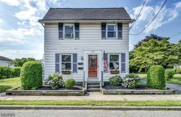 610 Corliss Ave #2, Phillipsburg Town, NJ 08865