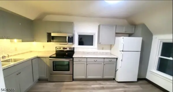 610 Corliss Ave #2, Phillipsburg Town, NJ 08865