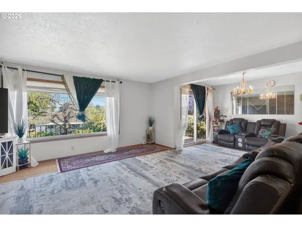 3332 NE 132ND AVE, Portland, OR 97230