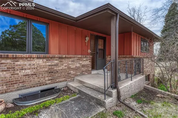 1167 Cenotaph CIR, Colorado Springs, CO 80904