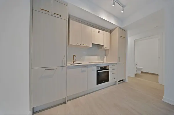 634 Church ST #1706, Toronto C08, ON M4Y 2G3