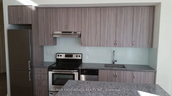 8763 Bayview AVE #207, Richmond Hill, ON L4B 3V1