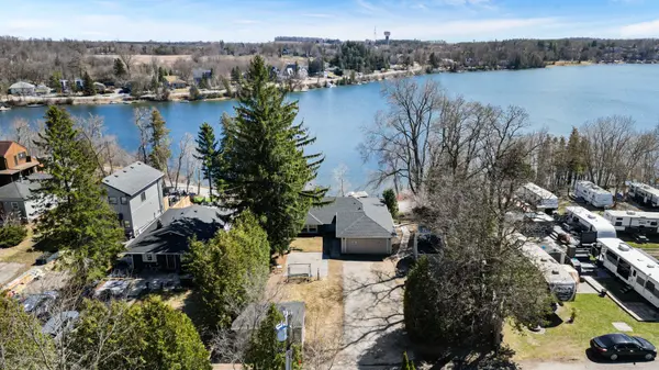 9 Evans DR, Whitchurch-stouffville, ON L4A 2Y4