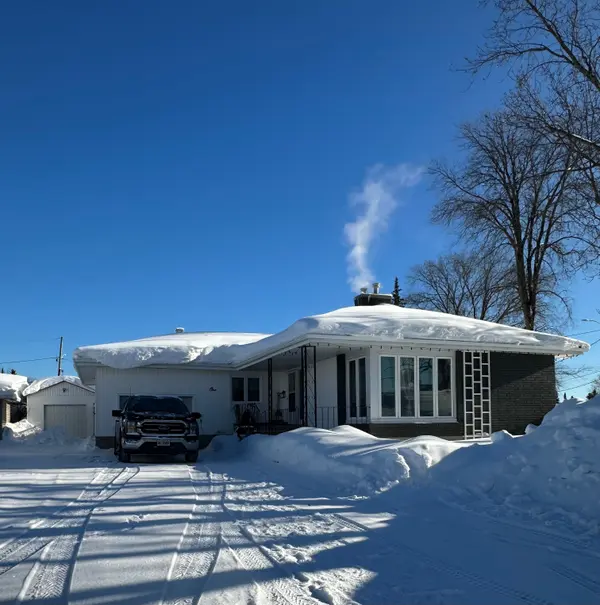 1 Superior ST, Kapuskasing, ON P5N 2C3