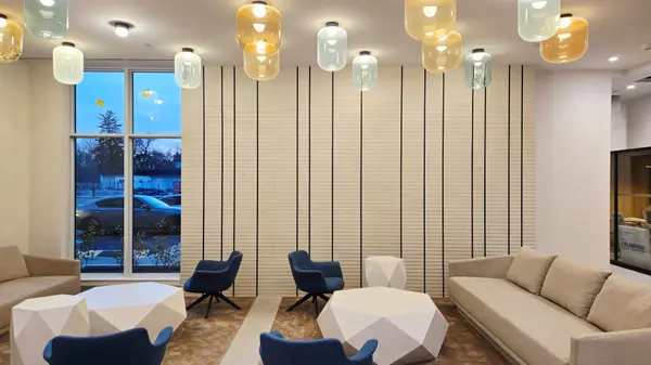 500 Plains RD E #402, Burlington, ON L7T 0C8