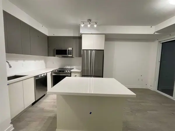 4675 Metcalfe AVE #1903, Mississauga, ON L5M 0Z8