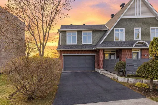 2380 Virginia DR, Alta Vista And Area, ON K1H 6S2