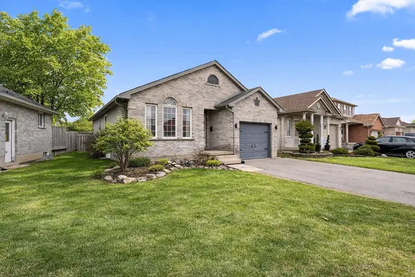 17 Cottonwood DR E, St. Thomas, ON N5P 4M3