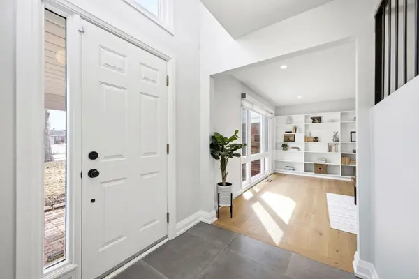 57 Kingsford CT, Kanata, ON K2K 1T8