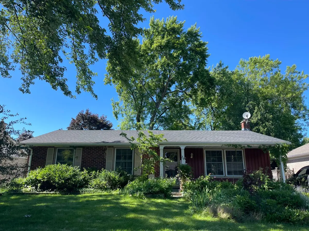 34 Benson CRES, London North, ON N5X 2B2