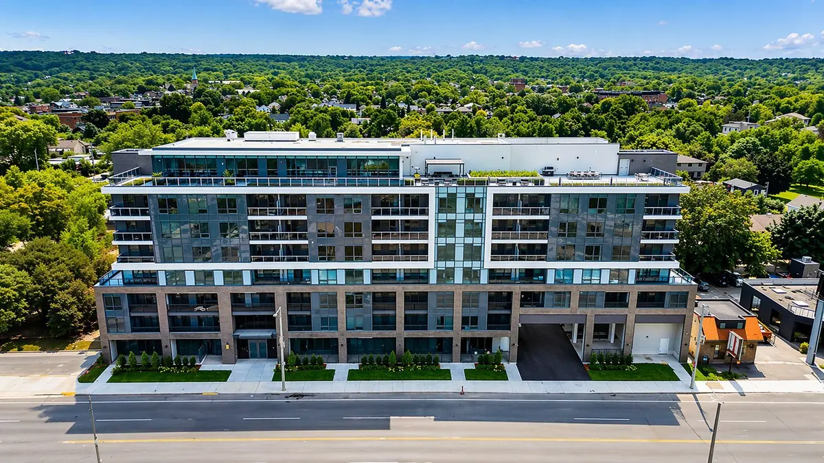 415 Main ST W #708, Hamilton, ON L8P 0C9