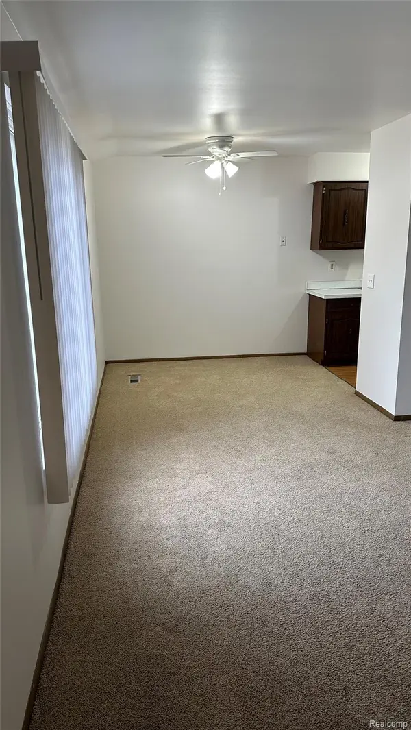 22100 E 11 Mile RD #Unit: 22112, St. Clair Shores, MI 48081