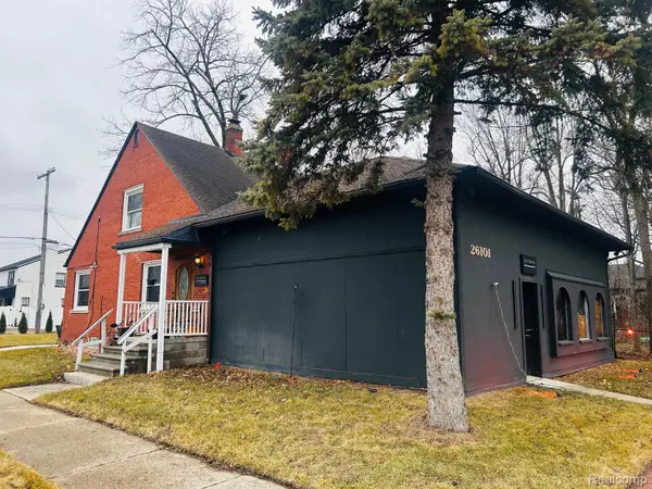 26101 W Warren ST, Dearborn Heights, MI 48127