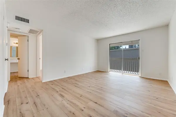 4859 Cedar Springs Road #337, Dallas, TX 75219