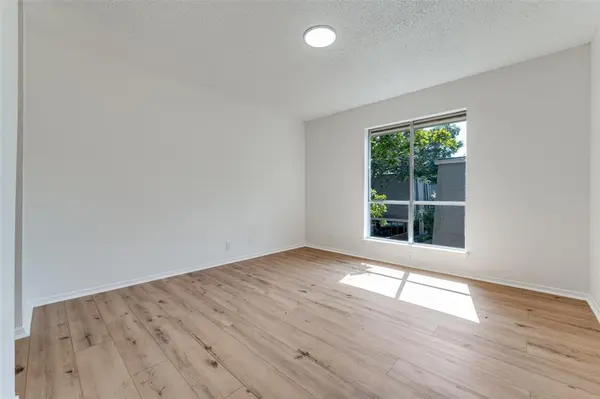 4859 Cedar Springs Road #337, Dallas, TX 75219