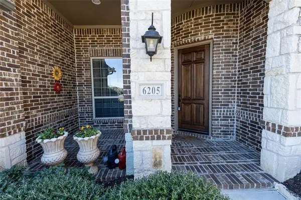 6205 Prairie Hill Lane, Flower Mound, TX 75028