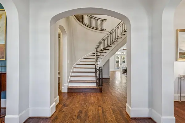 3021 Southwestern Boulevard, University Park, TX 75225