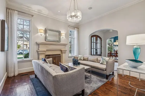 3021 Southwestern Boulevard, University Park, TX 75225