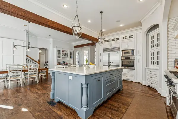 3021 Southwestern Boulevard, University Park, TX 75225