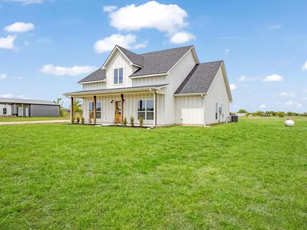 2771 Eastline Road, Bells, TX 75414