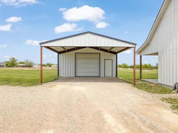 2771 Eastline Road, Bells, TX 75414