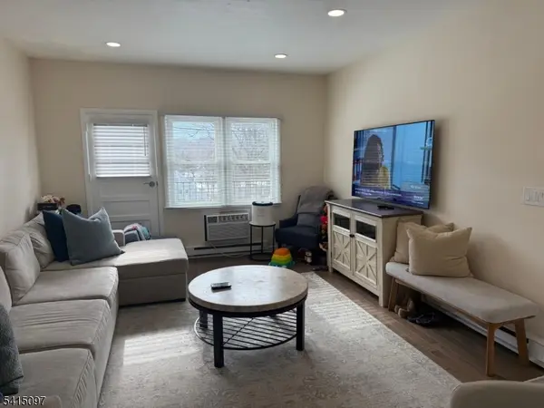 100 Pierson Miller Dr #B15, Pompton Lakes Boro, NJ 07442