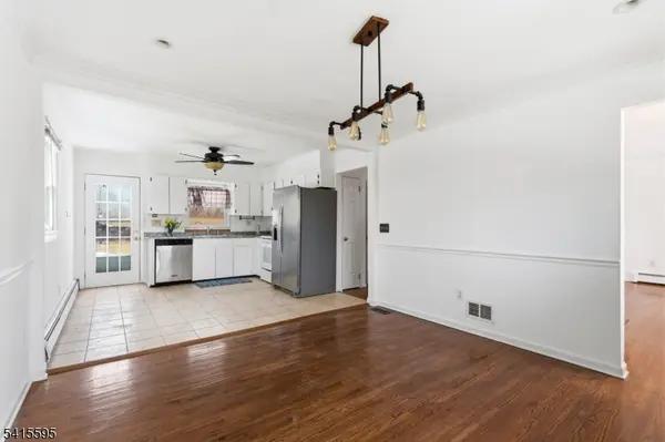 413 Wills Ave, Hopatcong Boro, NJ 07874