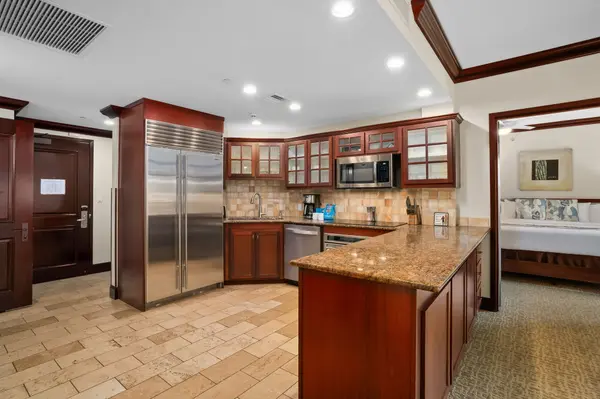 4-820 KUHIO HWY #G305, Kapaa, HI 96746