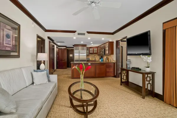 4-820 KUHIO HWY #G305, Kapaa, HI 96746