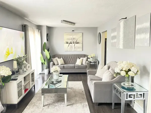 130 Wright CRES, Ajax, ON L1S 6X7