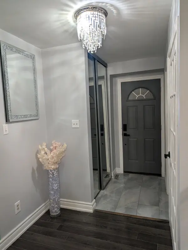 130 Wright CRES, Ajax, ON L1S 6X7