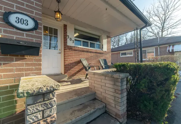 303 Rossland RD W #Main, Whitby, ON L1N 3H8